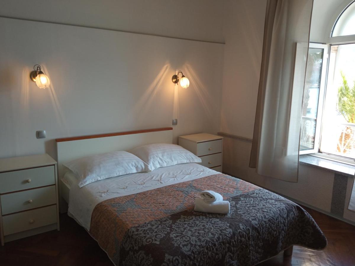 Rooms Zela 1 Корчула Екстер'єр фото